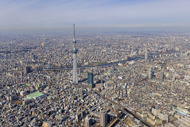 首都圏は中古戸建てに人気、マンションは72か月連続価格上昇も在庫増【東日本レインズ2026年4月】